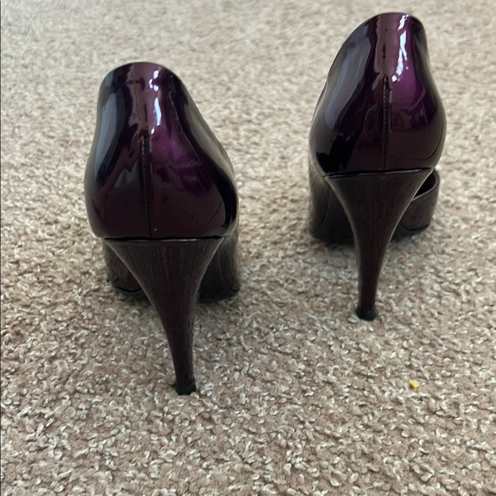 Miu Miu Purple Patent Leather Heels - Picture 10 of 15